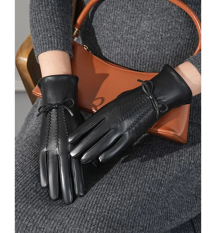 蝴蝶手套薄款真皮手套女士加绒加厚保暖修手防风触屏时尚骑车秋冬