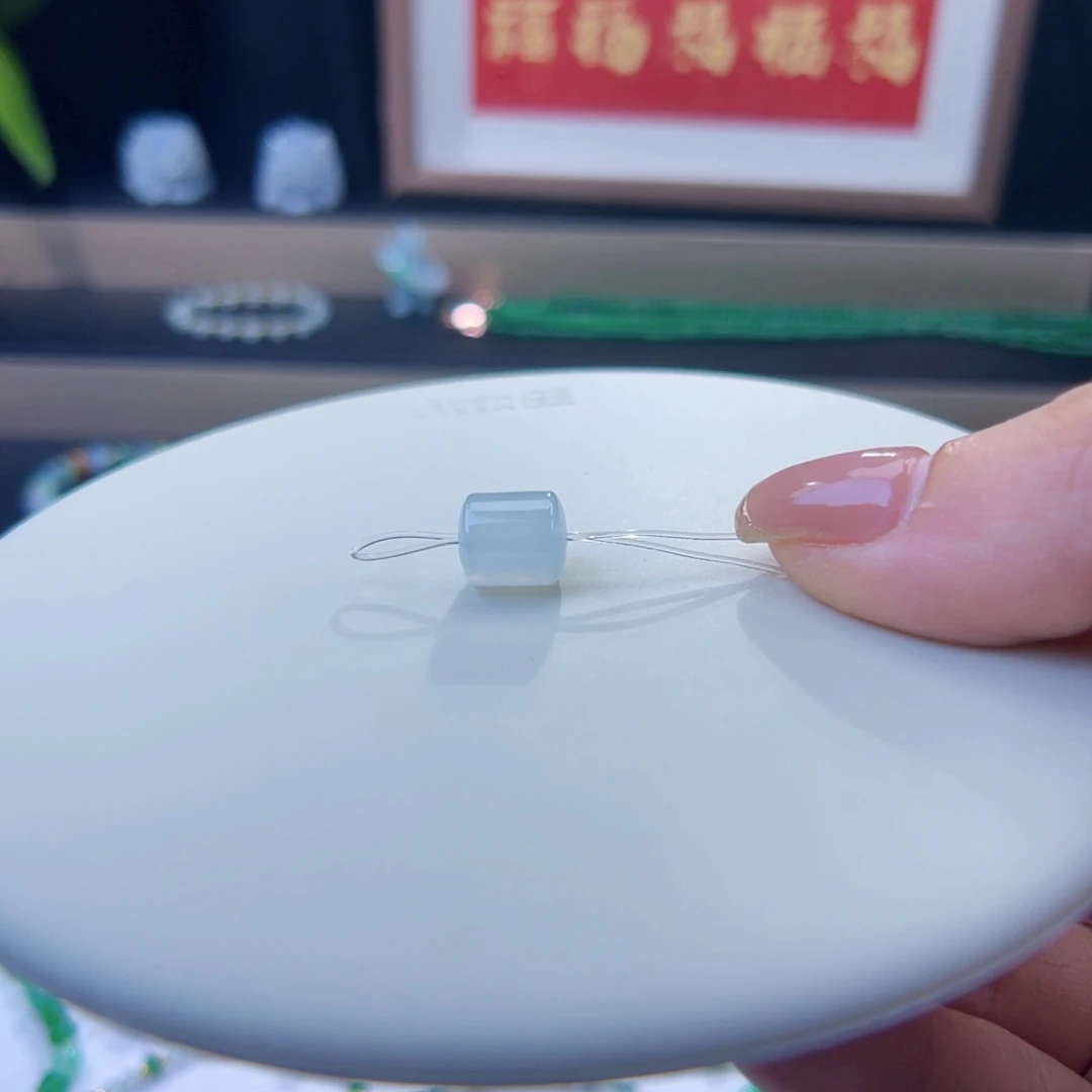 翡翠未镶嵌手链缅料卡8.2桶珠单颗