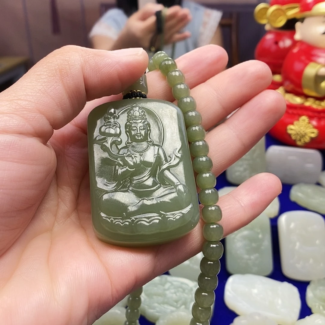 颈饰未镶嵌和田玉陈**意