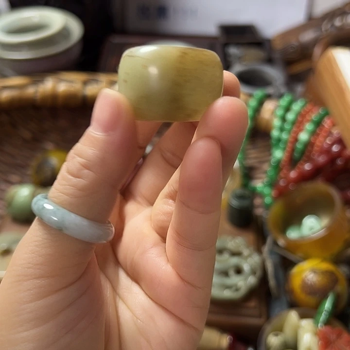 抱***）瓷片瓷片瓷片瓷片瓷片