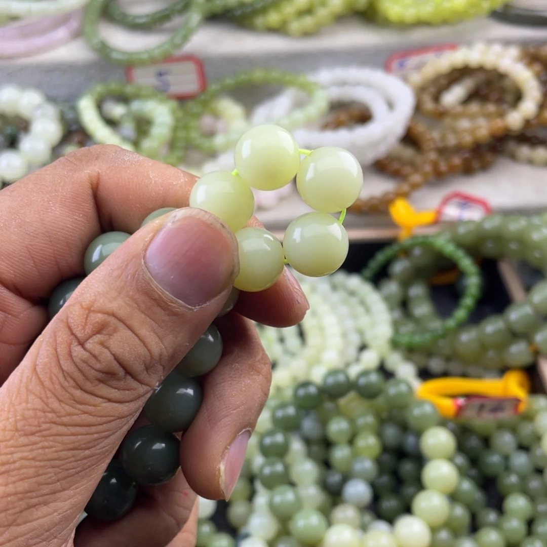 万****手链未镶嵌和田玉