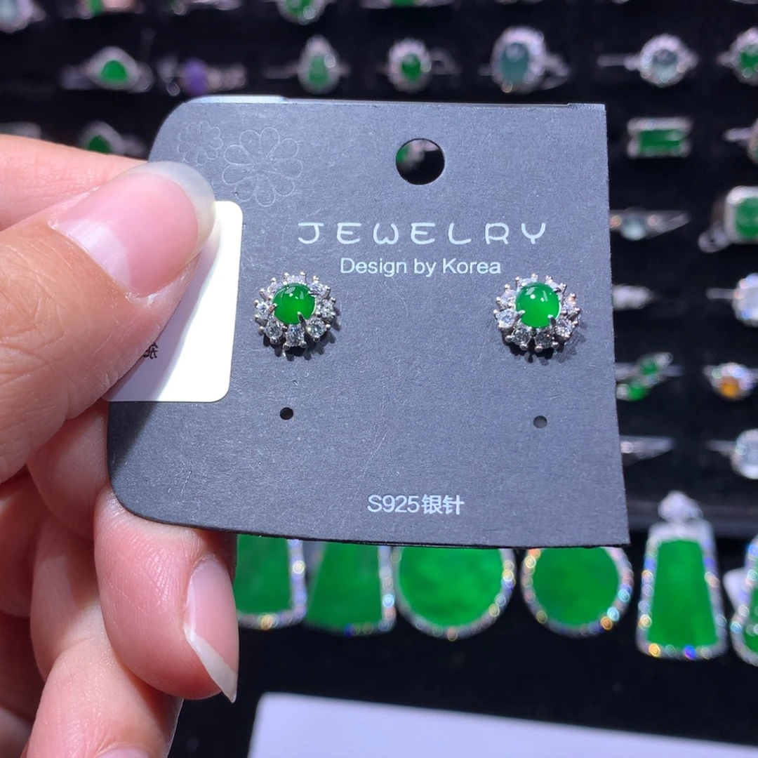 翡翠银S925镶嵌颈饰翡翠