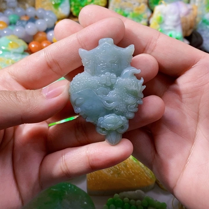 未镶嵌定制翡翠翡翠一念之间