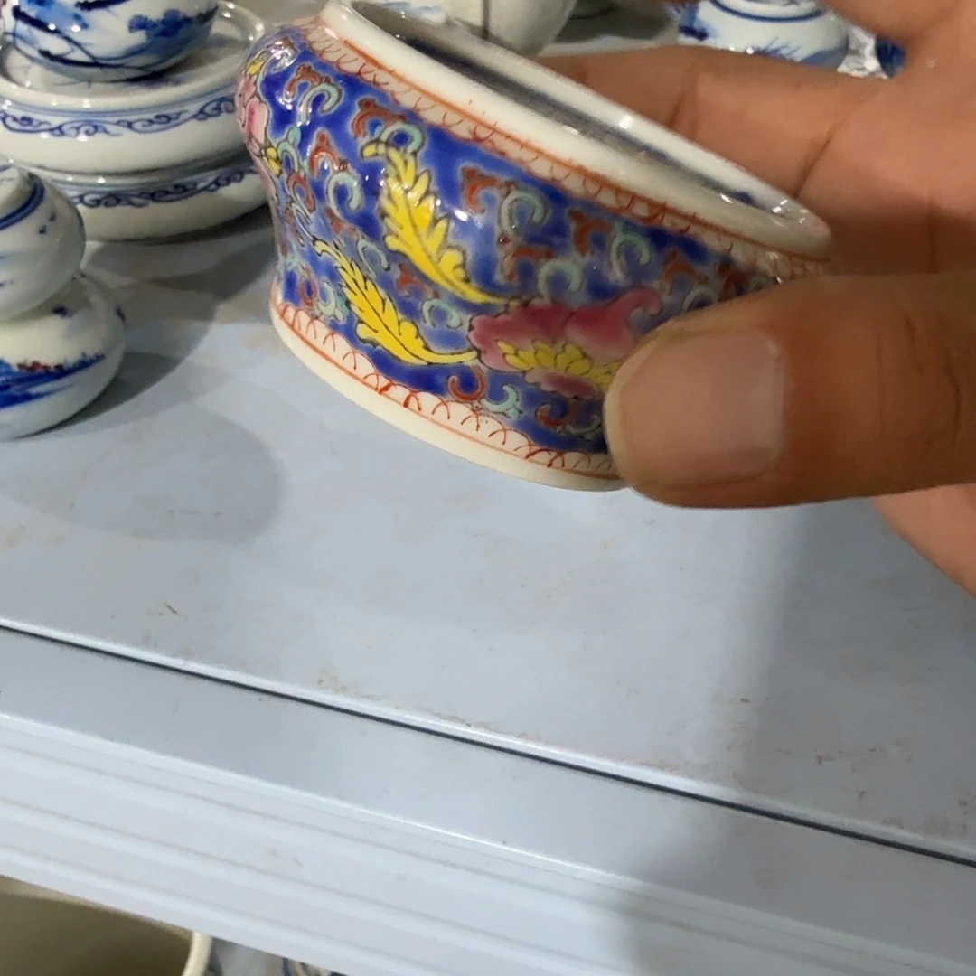 瓷片摆件等物品等都会自动消失