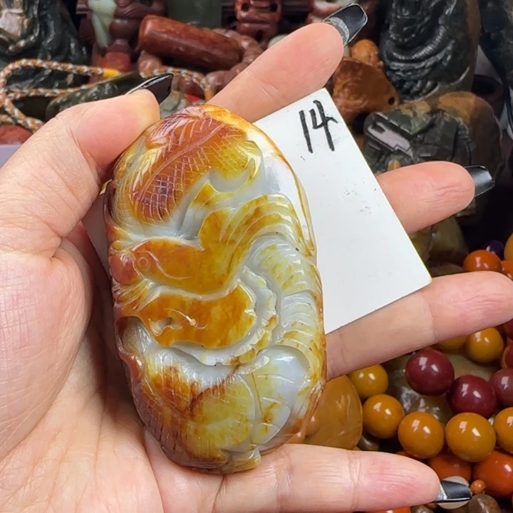 透闪石质玉未镶嵌珠宝奇石