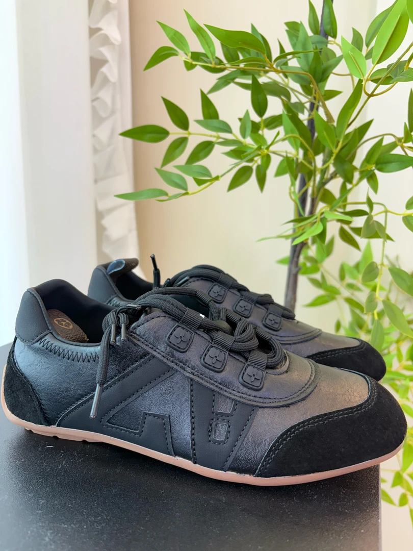 休闲鞋方头德训鞋女款皮鞋极简平底德训鞋