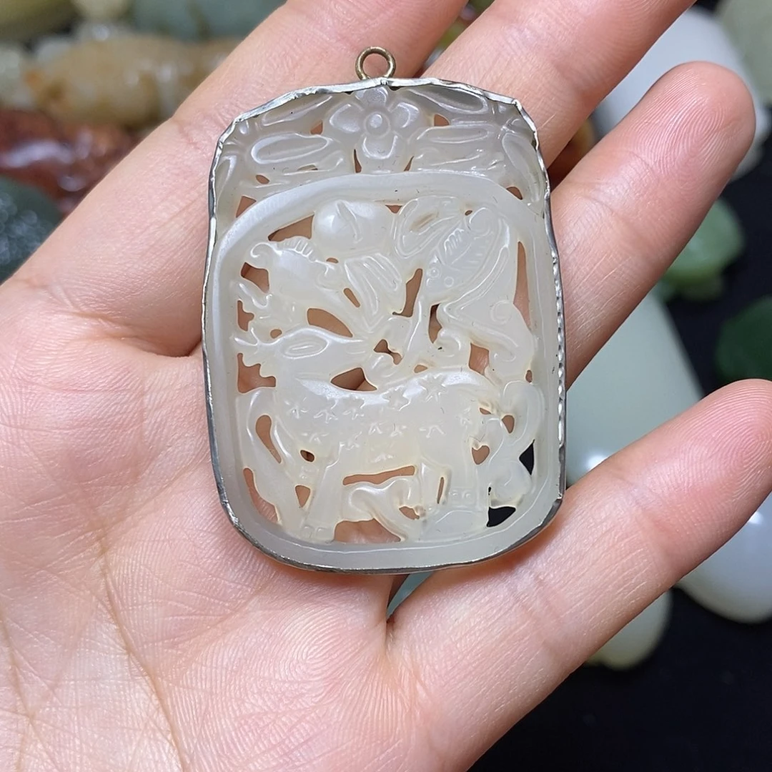 和田玉未镶嵌挂件