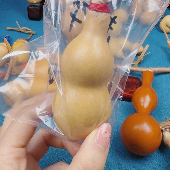 走***人哈哈哈哈咯啦咯哦哦哦