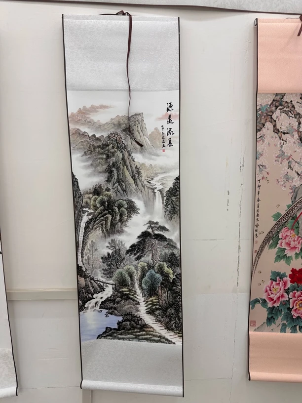 1.1米✖️32厘米源远流长卷轴山水挂画
