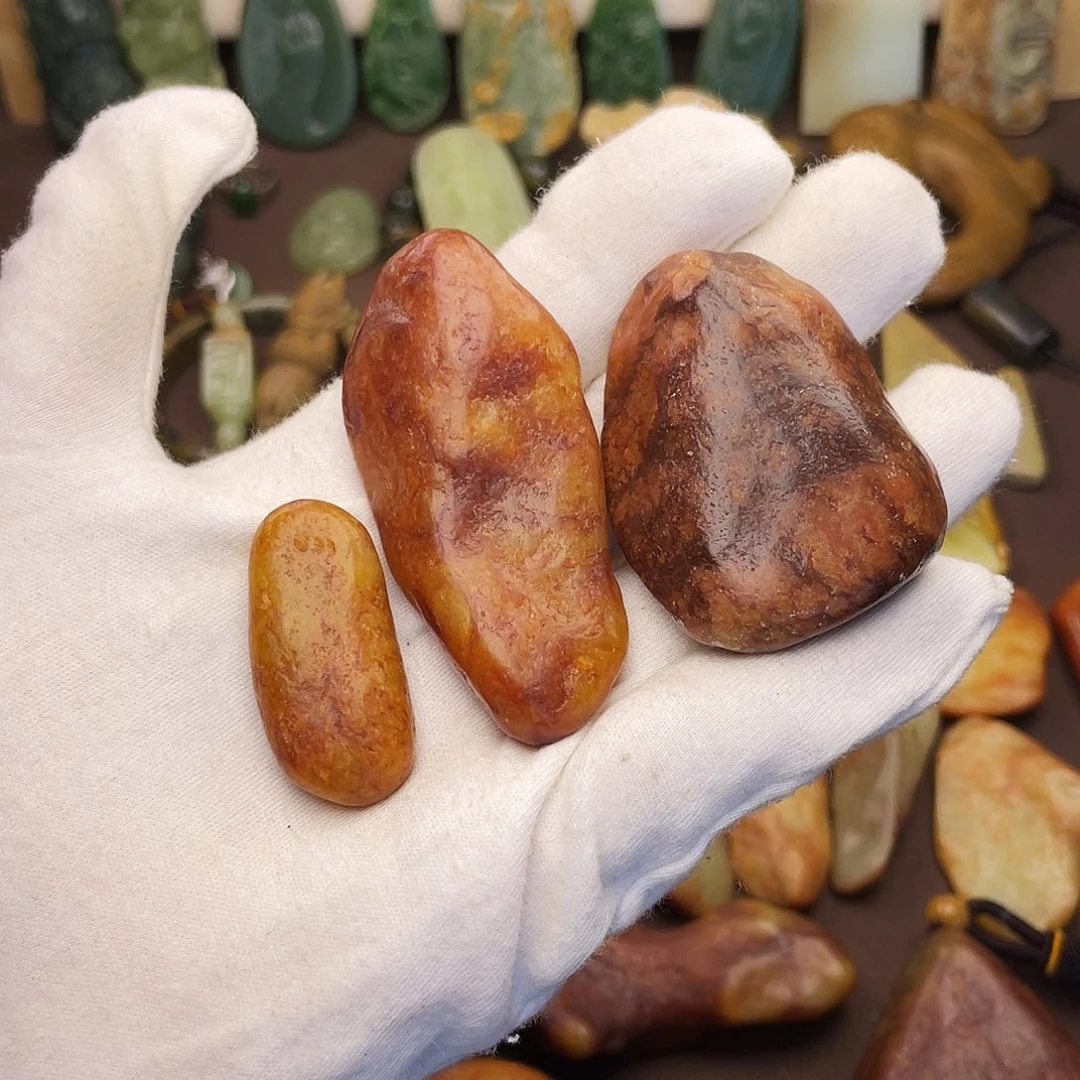 游***闲岫岩河磨玉（透闪石质玉）未镶嵌颈饰