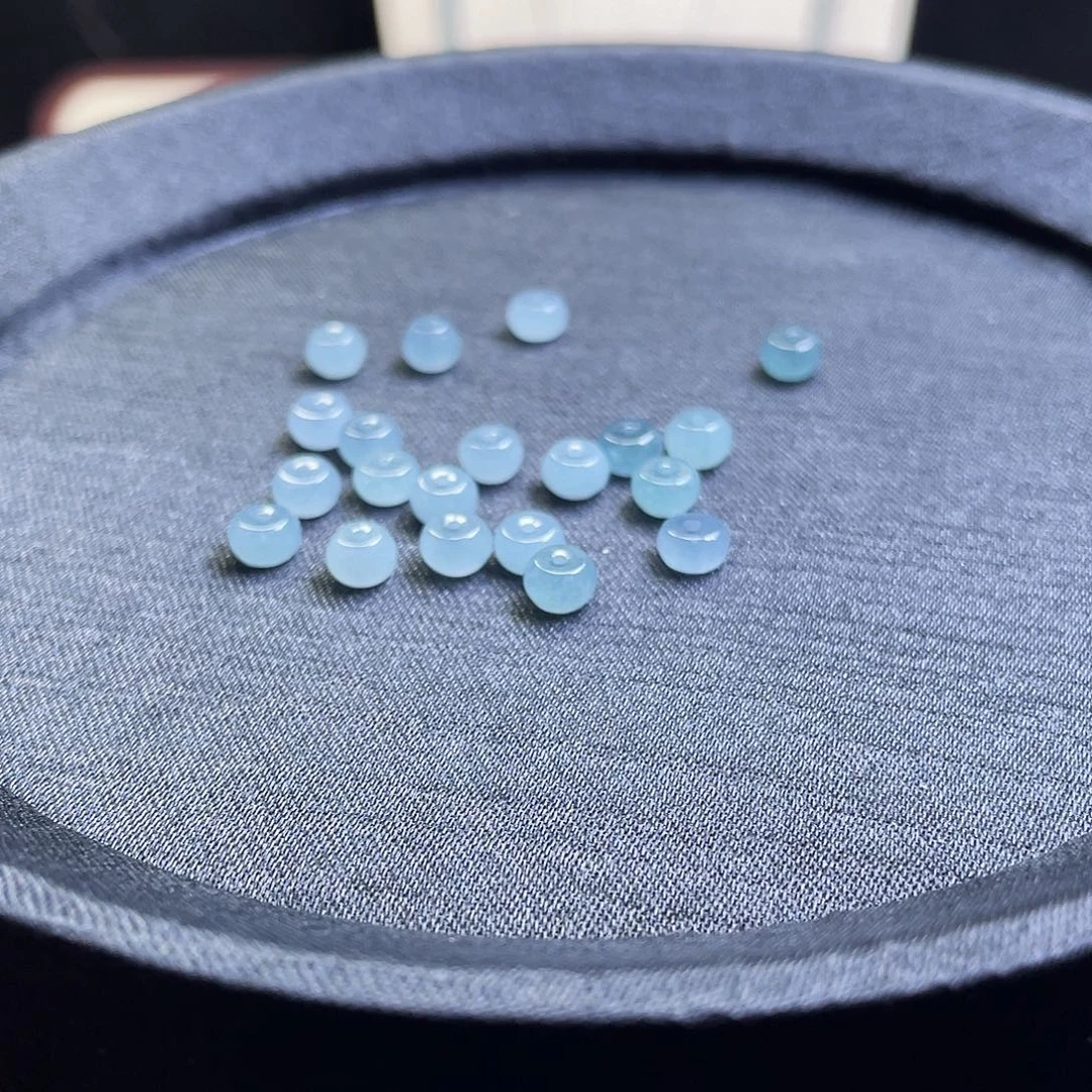 翡翠散珠天然A货翡翠卡5.5鼓珠一组20颗