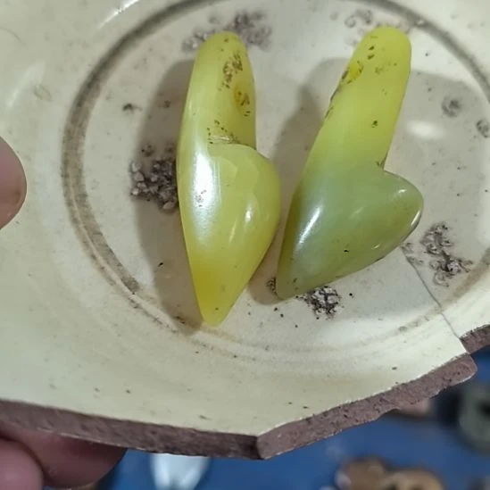 摆件玉，，，，，，，，，，，，，，