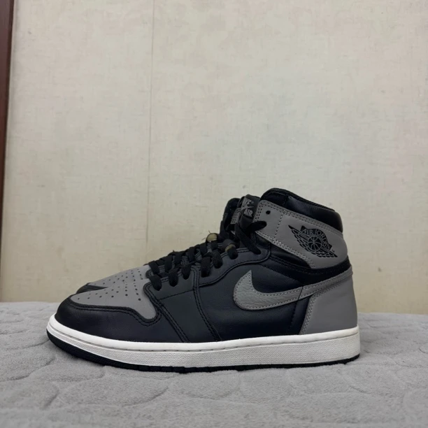 95新 AIR JORDAN 42.5码/aj1影子灰/无原盒/休闲鞋/鞋面轻微破损