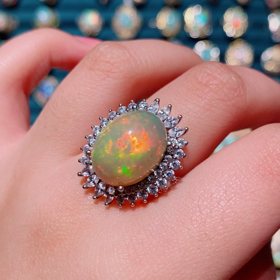 欧泊欧泊戒指银S925镶嵌