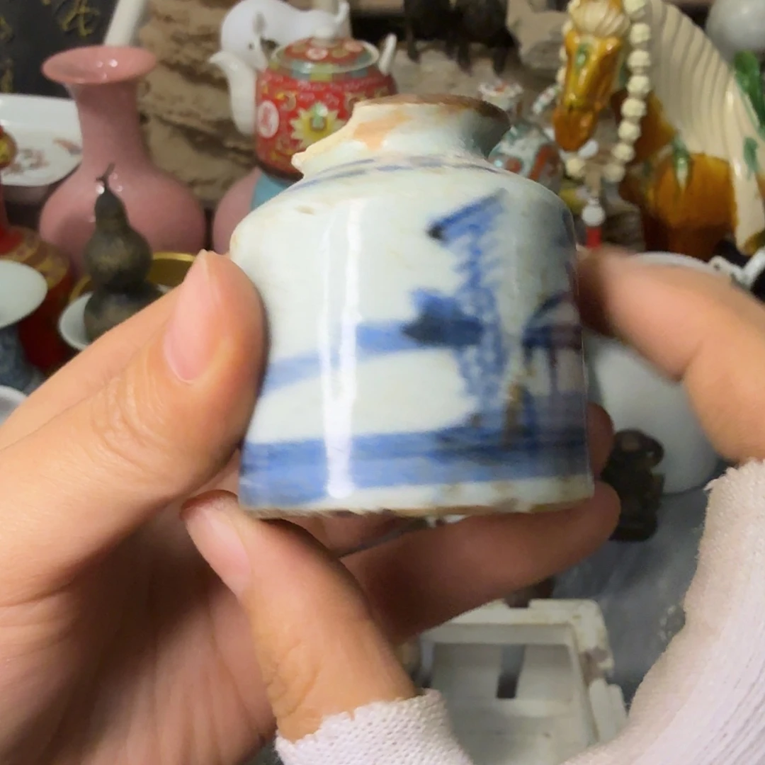 按***春青花小药丸瓶子装