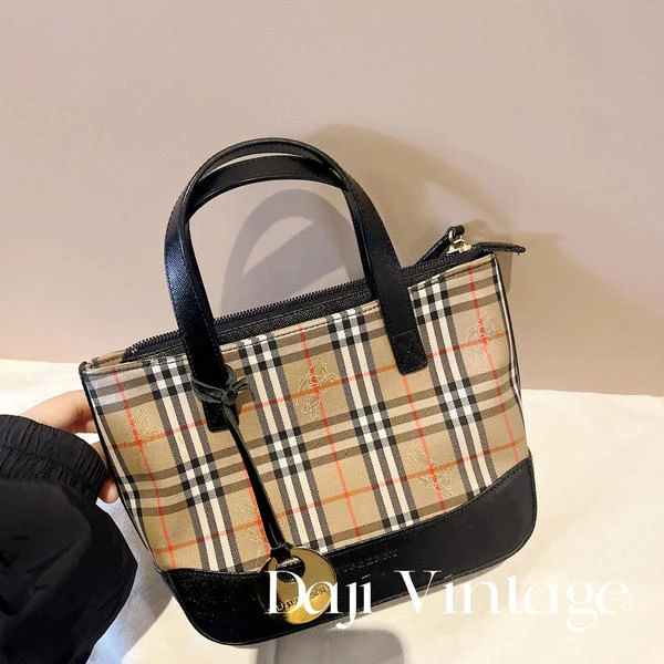 95新 BURBERRY/博柏利 大吉中古/Burberry金币mini菜篮子手提包