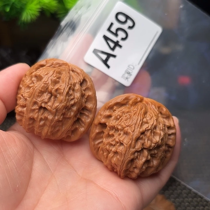 桃核把件核桃白狮子41