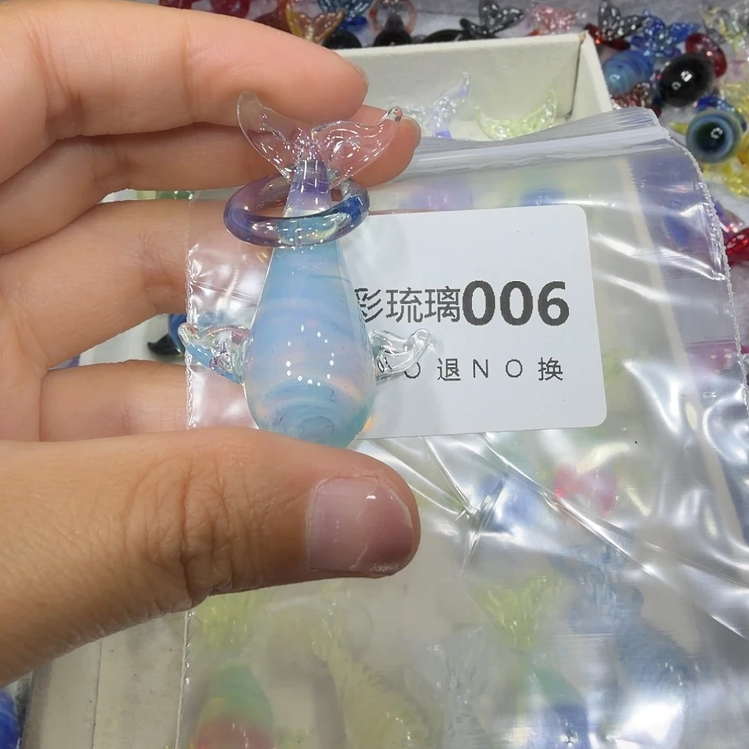 ****琉璃6蓝色鲸鱼一个