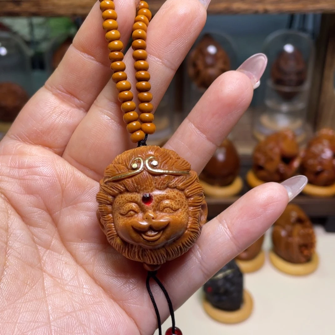 橄榄核吊坠叶*汐镶嵌小圣链子一套