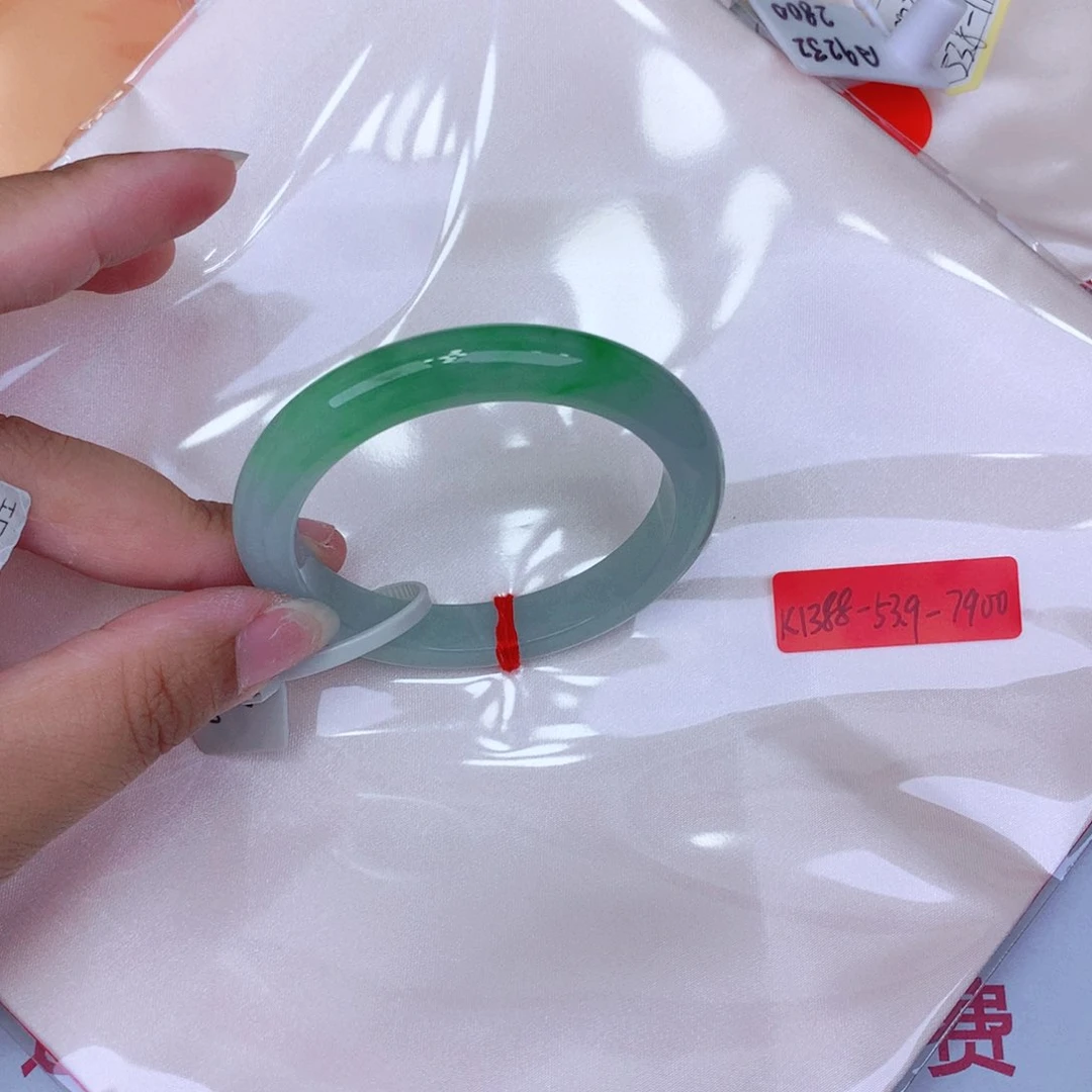 未镶嵌手镯翡翠缅甸翡翠