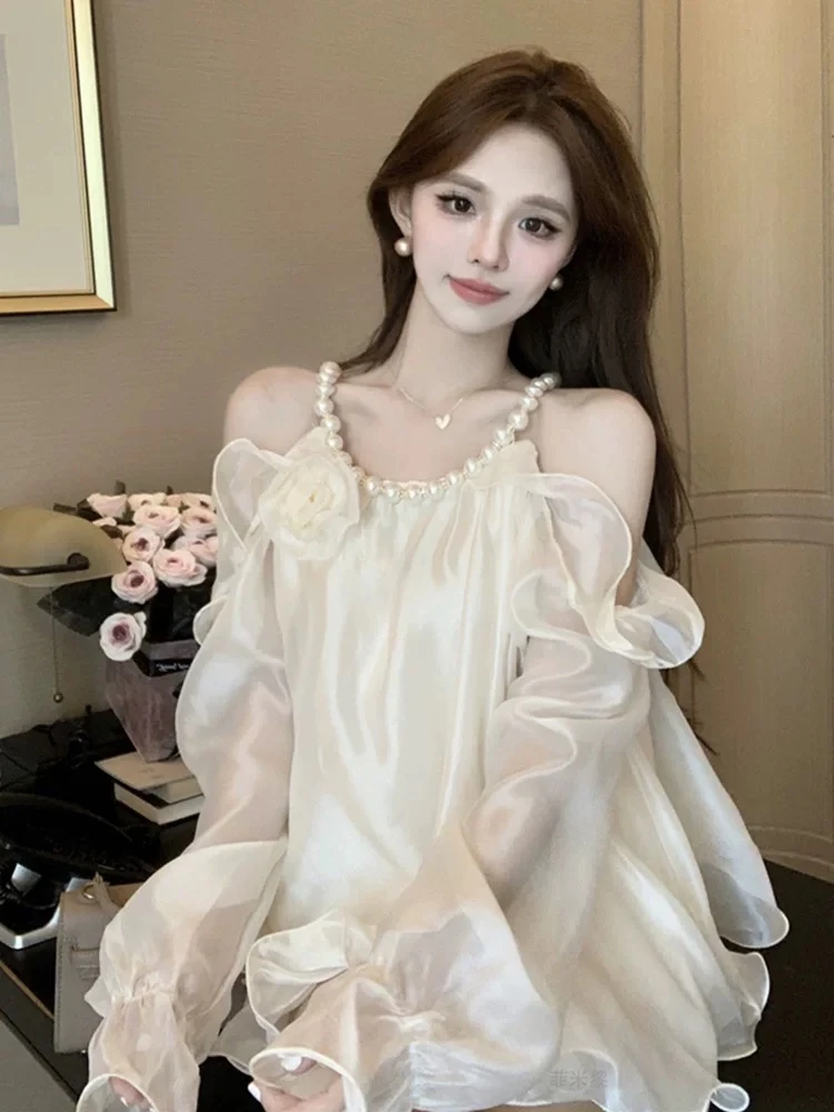 现货秒发----立体花朵珍珠挂脖露肩仙女漂亮超好看缎面衬衫法式