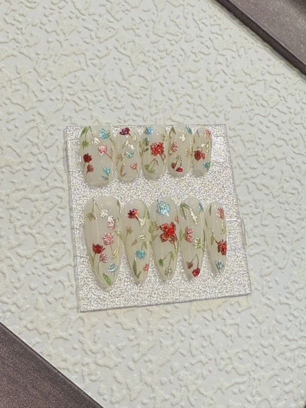 魔镜粉小花.纯手工穿戴甲（24）