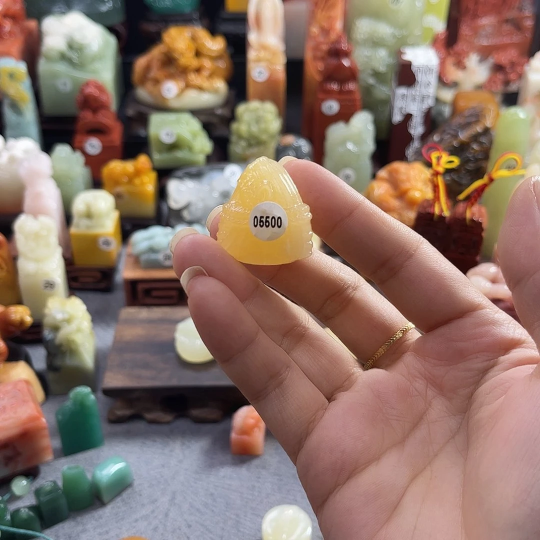 寿山石印石白*鱼5500包邮包刻