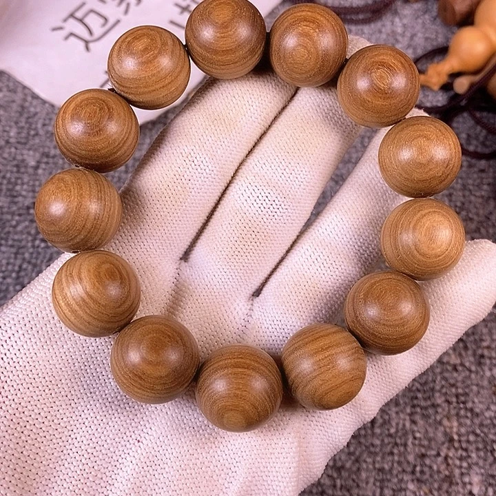 檀香木手串/手链老山檀香沙皮老料1.8沉水微瑕