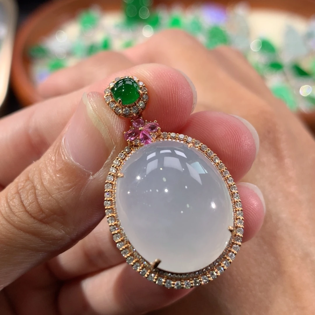 翡翠18K金镶嵌吊坠(不含链)