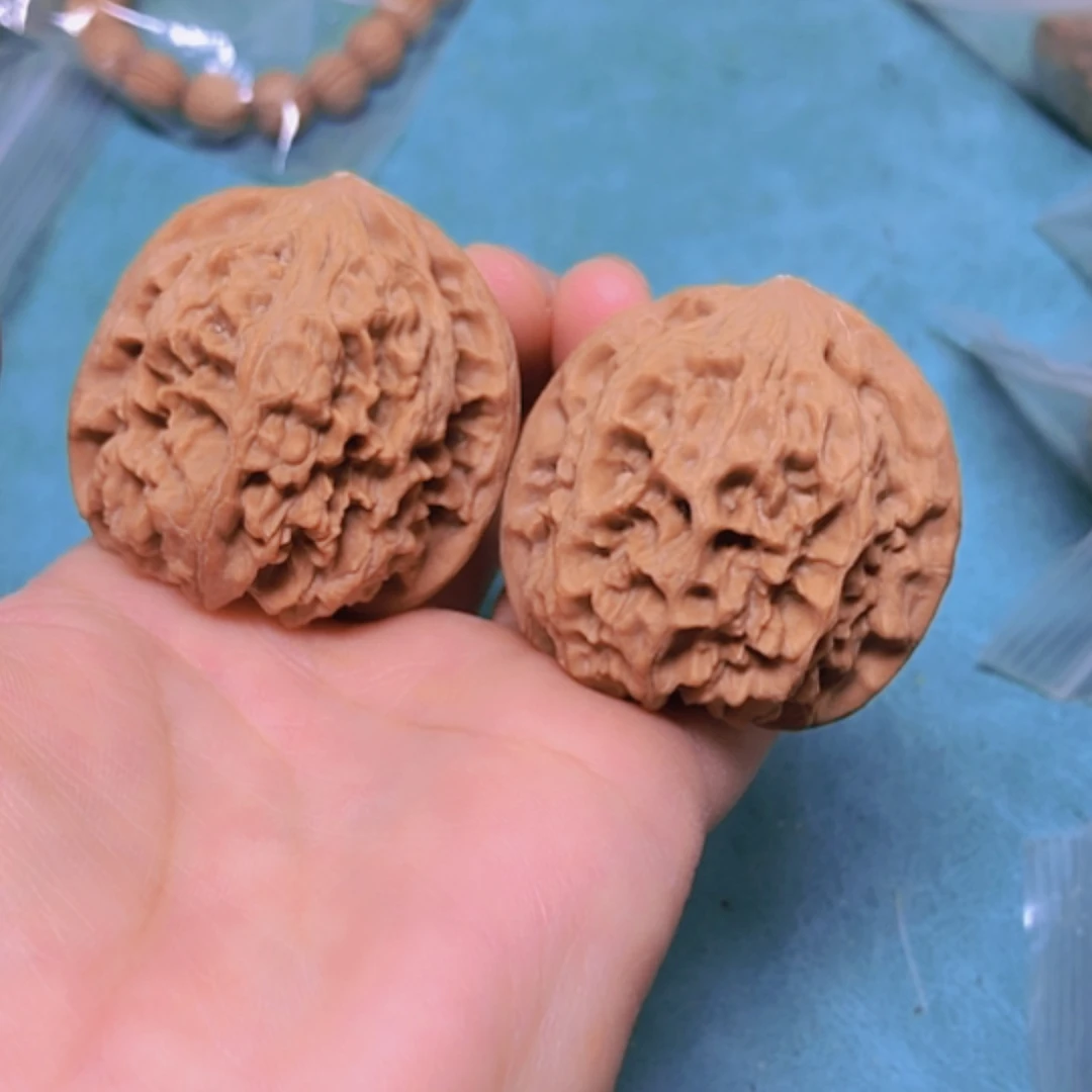 【闪购商品】摆件核桃42野牛修尖