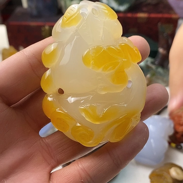 未镶嵌颈饰玛瑙/玉髓