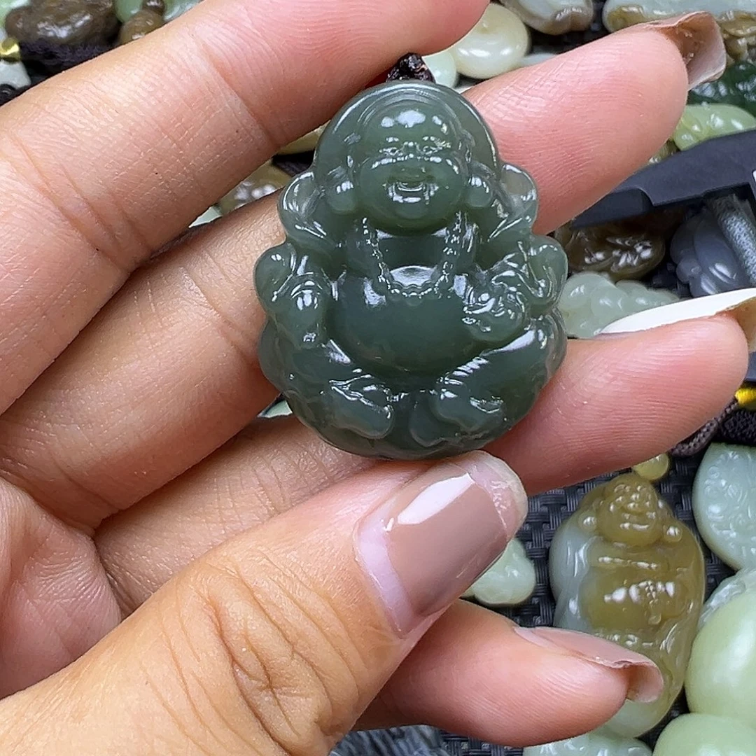 和田玉未镶嵌颈饰卡32