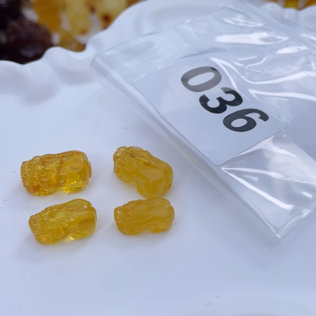 琥珀未镶嵌吊坠(不含链)