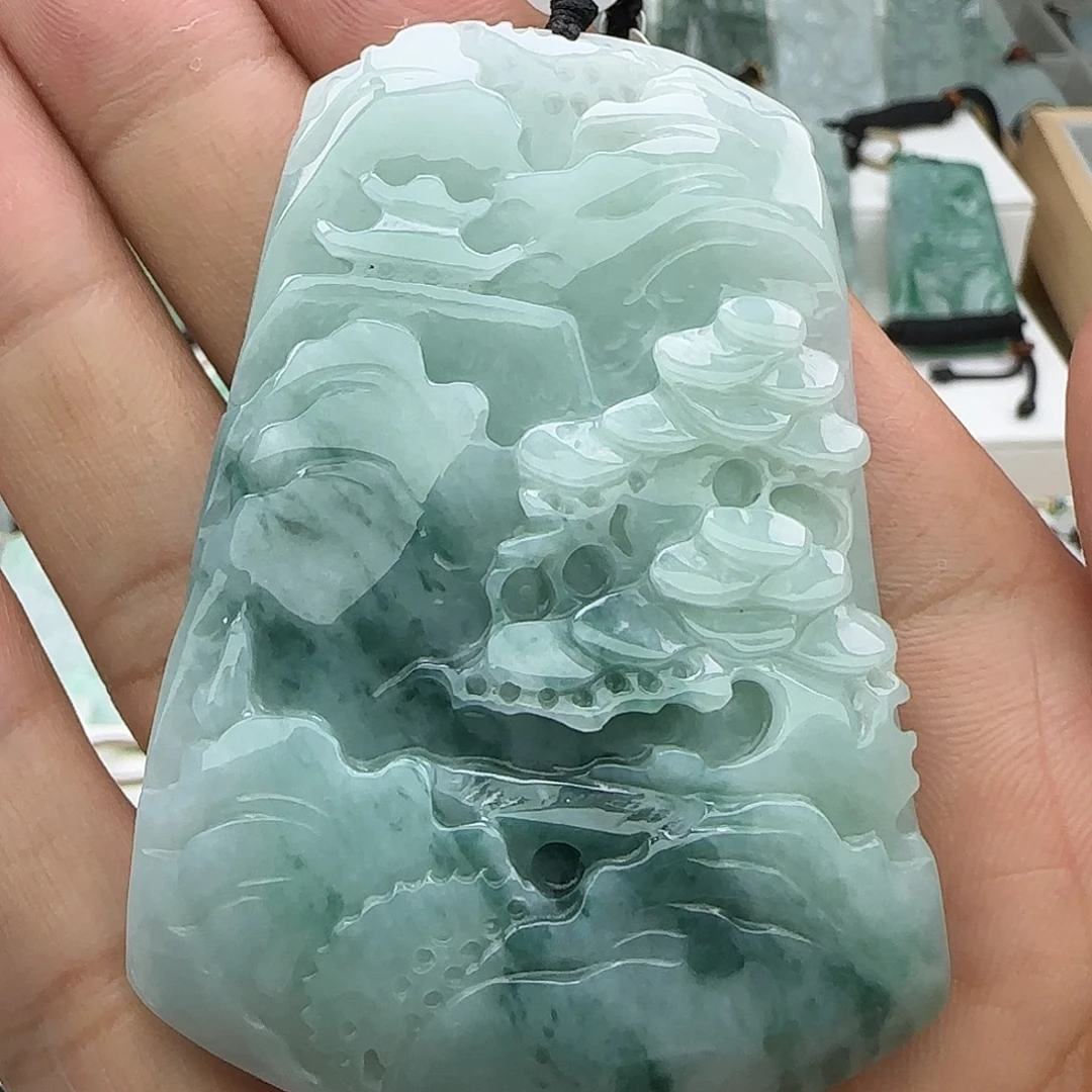 颈饰未镶嵌翡翠翡翠