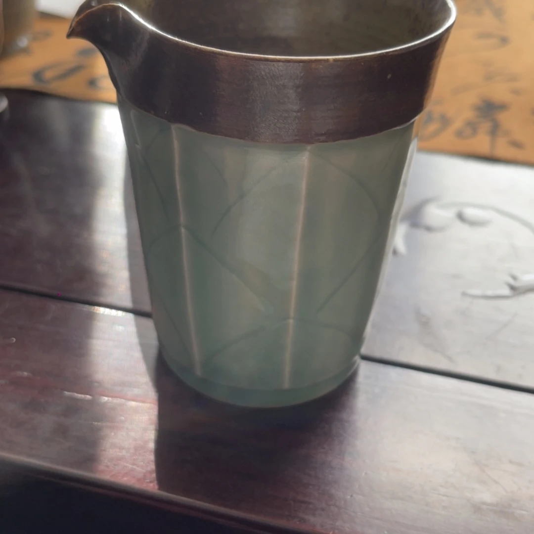 手工艺品琉璃龙泉青瓷公道