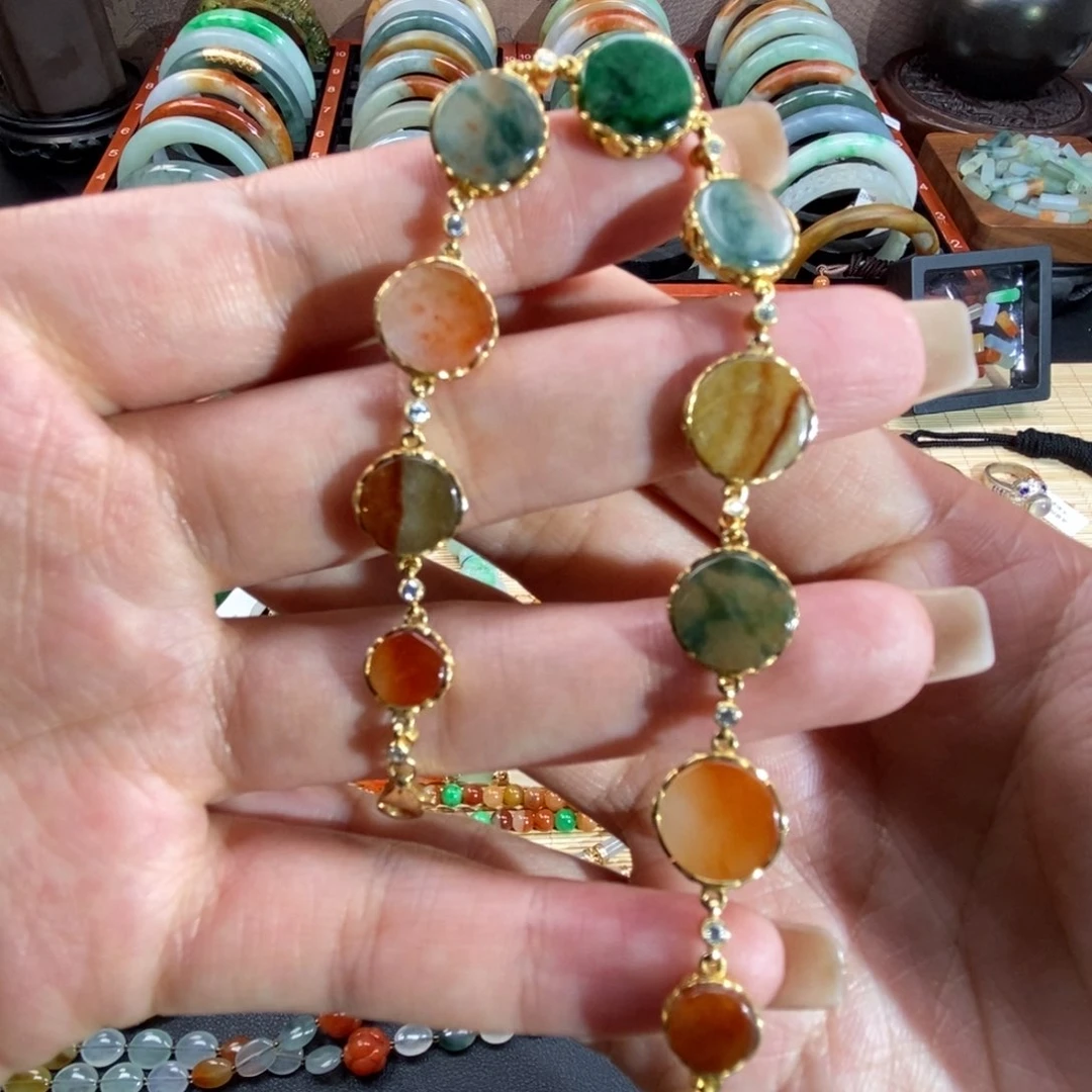 翡翠散珠田***记腾冲老料彩虹小圆片