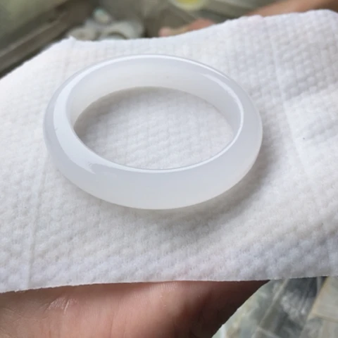 麻***瓜石英质玉（金丝玉）未镶嵌手镯加工定制