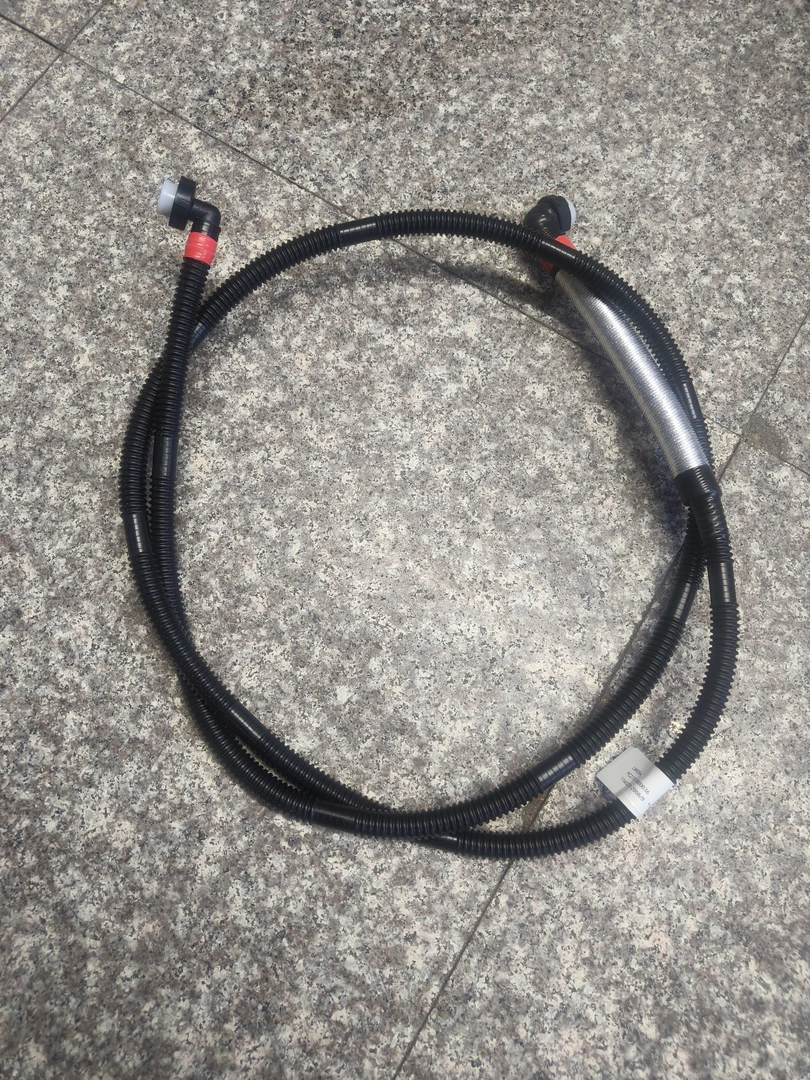 原厂家J7 尿素加热进水管 1160220-2008