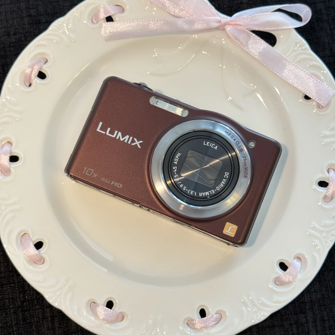 8新 Panasonic/松下 SZ7中文10倍小长焦1400w像素ccd相机学生氛围