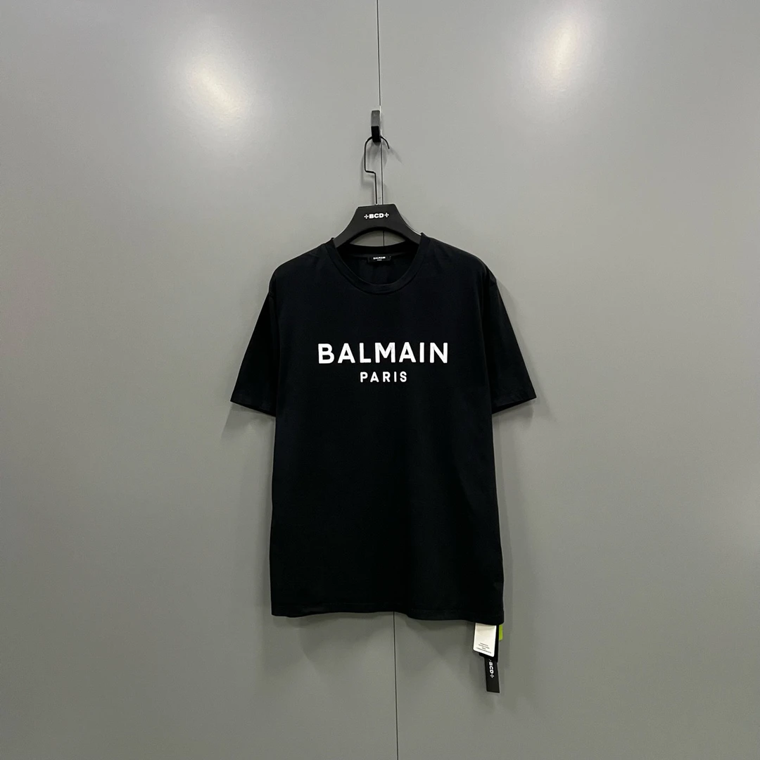 95新 BALMAIN/巴尔曼 c618 黑色正面印花短袖 L码 606800