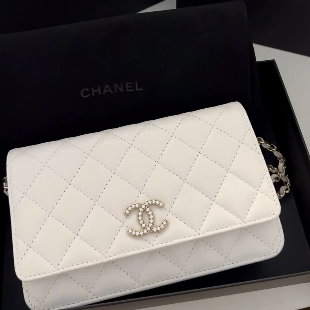 95新 Chanel/香奈儿 7姐专场/白雪公主钻扣 woc 发财包