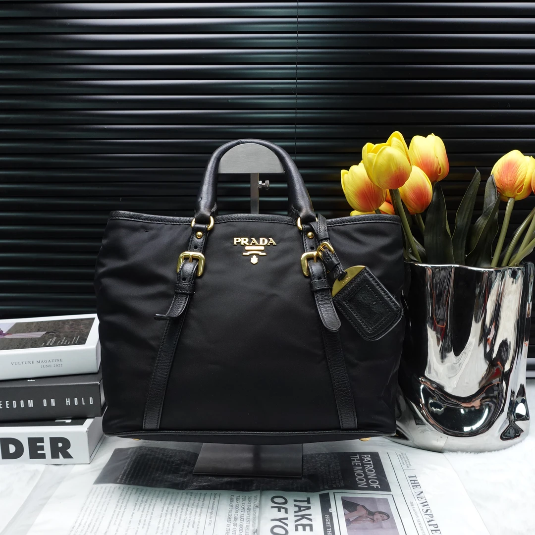 95新 Prada/普拉达 单肩包/T10170823