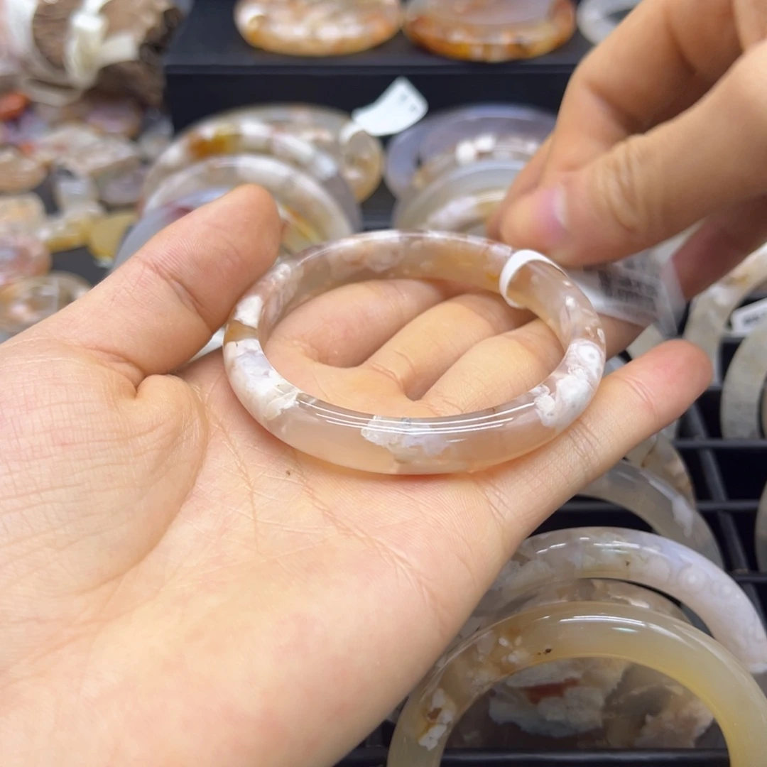 抹***控玛瑙/玉髓未镶嵌颈饰