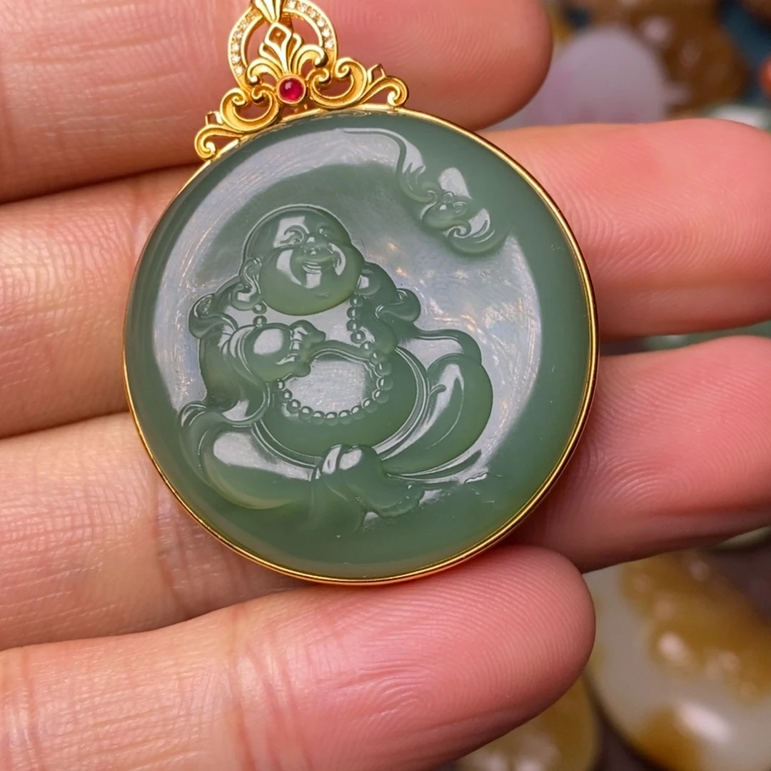 和田玉吊坠(不含链)未镶嵌和田玉俄料碧玉