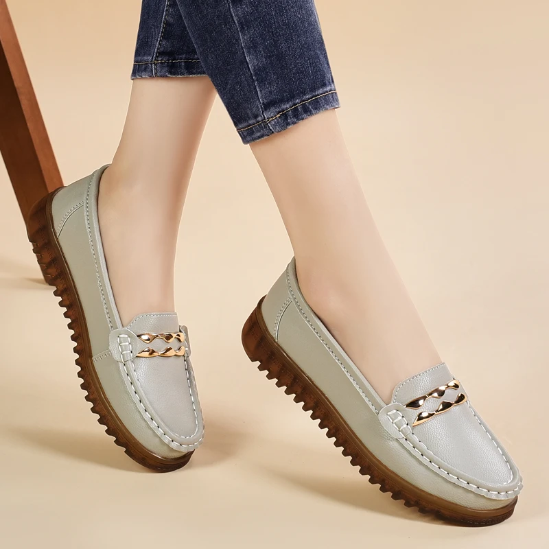 真皮单鞋女春秋新款豆豆鞋软底护士鞋百搭平底牛筋防滑女士妈妈鞋