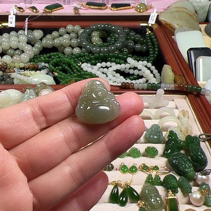 和田玉（糖玉）未镶嵌手链