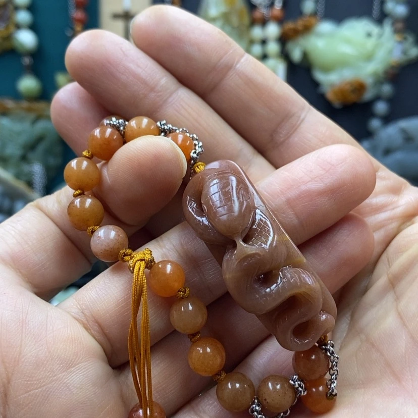 【闪购商品】蛇纹石玉手牌未镶嵌