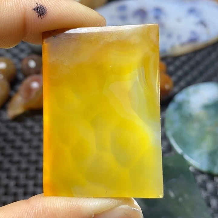 玛瑙/玉髓颈饰足银镀金镶嵌太**国