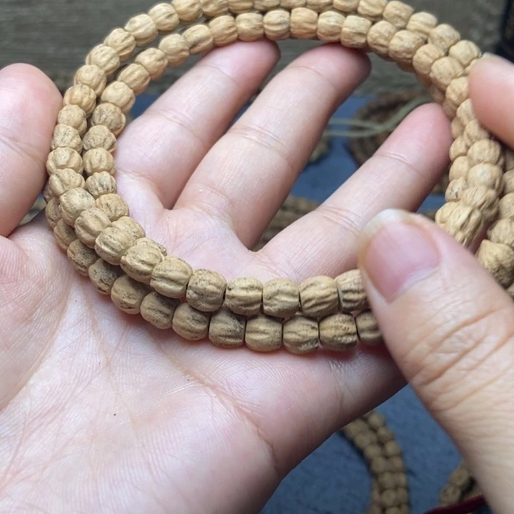 【闪购商品】吊坠柏香籽/百香籽