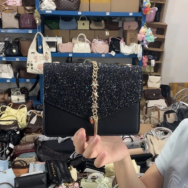 蚕丝健健康康平平安安